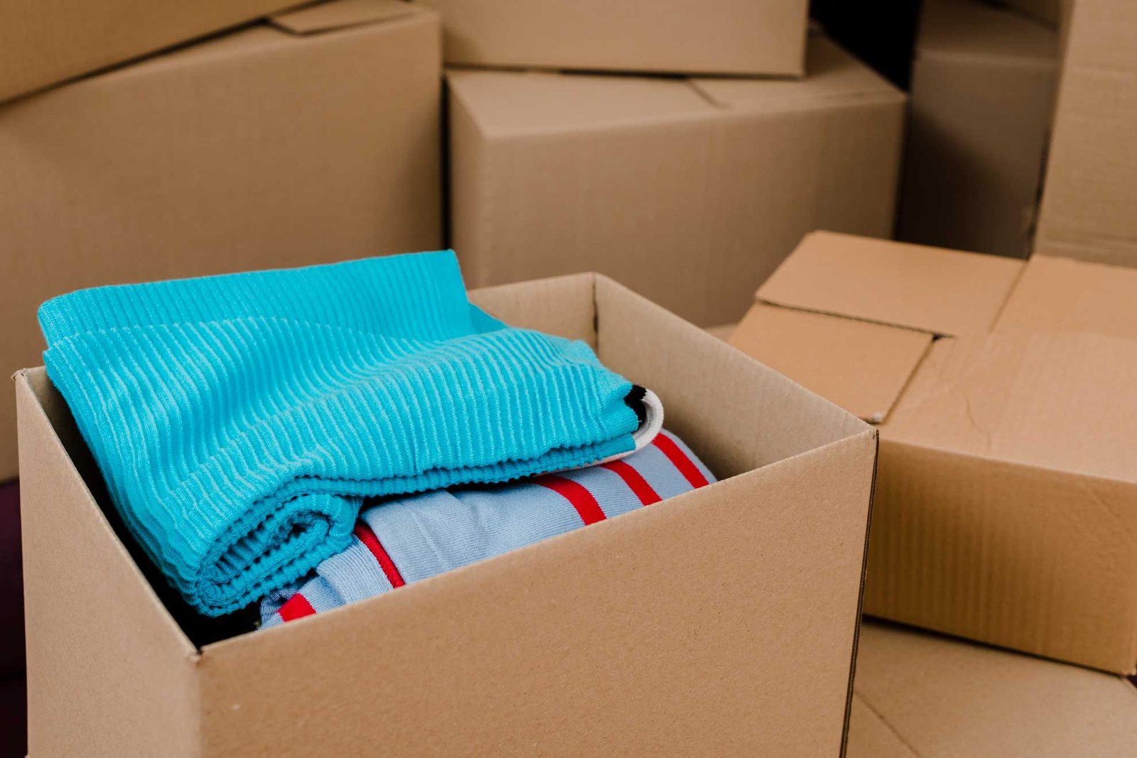 boxes-with-clothes